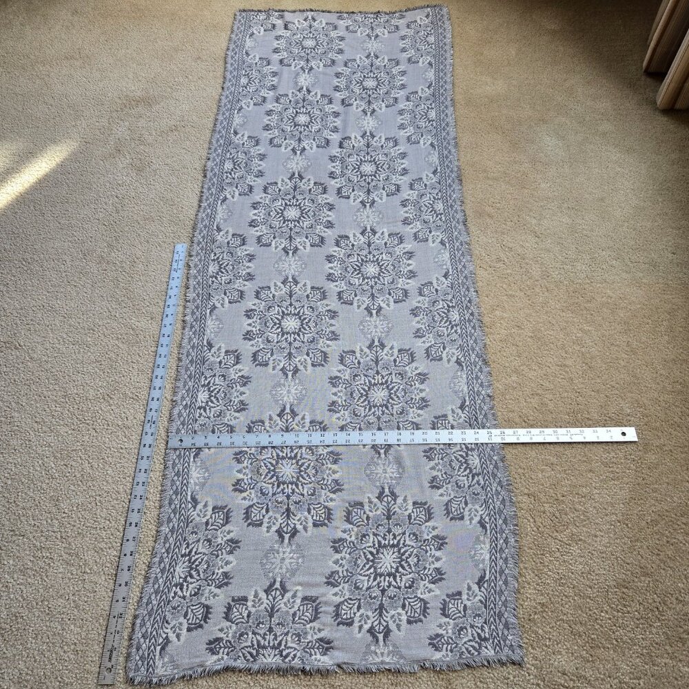 J. Jill Jacquard Snowflake Scarf Grey Onyx - Picture 4 of 7